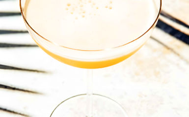 Mezcal cocktail “Mezcal Corpse Reviver”