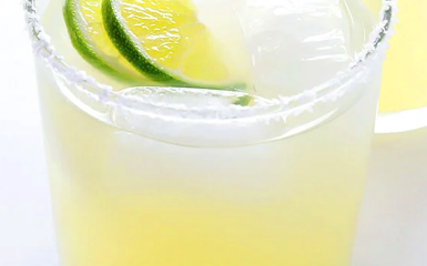 Mezcal-Cocktail “Mezcal Margarita”