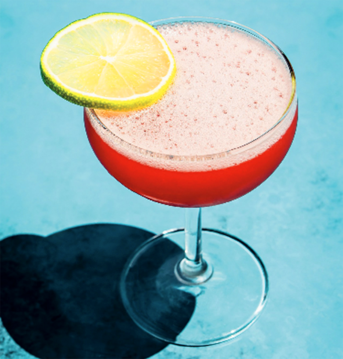 Mezcal cocktail “Mezcapolitan”
