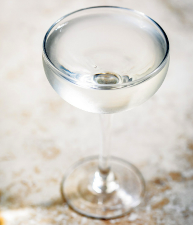 Mezcal cocktail “ZTINGER”